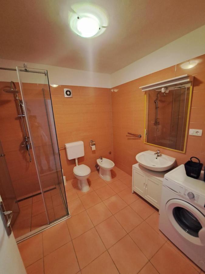 Lifestyle Apartment Podstrana Exterior photo